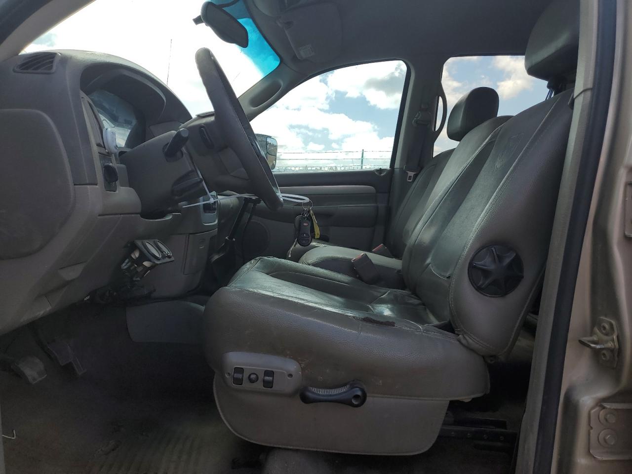 2005 Dodge RAM VIN 3D7KS28C75G782335 Copart auction photo, burn - engine damage thumbnail 7