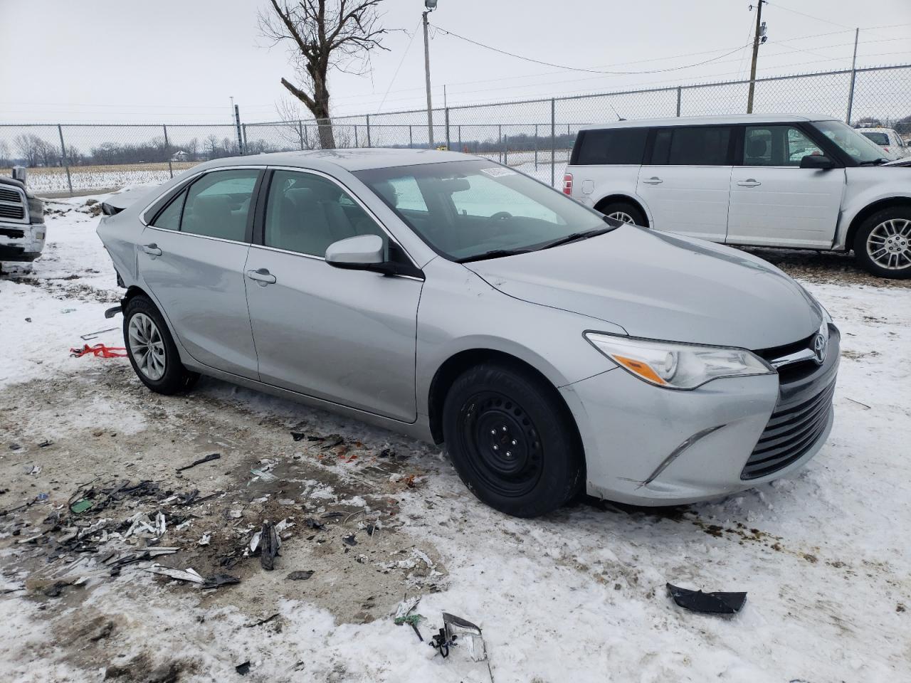 2017 Toyota Camry VIN 4T1BF1FK2HU325609 Copart auction photo, rear end / minor dent/scratches damage thumbnail 4