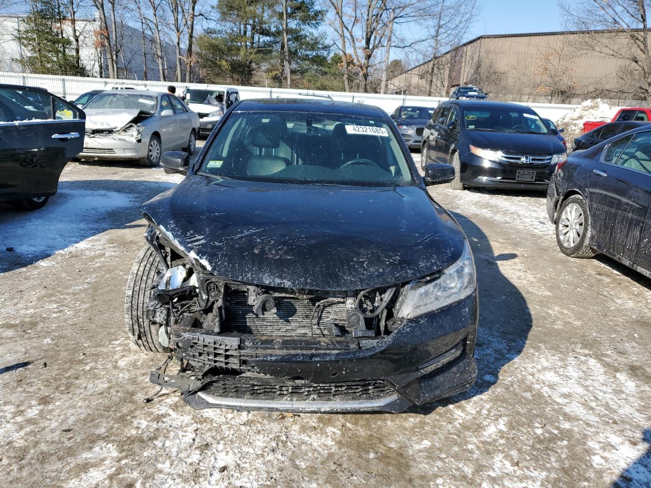 2017 Honda Accord VIN 1HGCR2F86HA047830 Copart auction photo, front end / rear end damage thumbnail 5