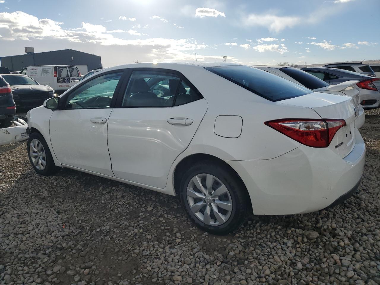 2014 Toyota Corolla VIN 5YFBURHE4EP092261 Copart auction photo, front end damage thumbnail 2