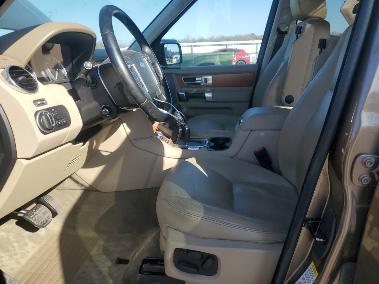 2011 Land Rover LR4 VIN SALAK2D48BA567652 Copart auction photo, top/roof damage thumbnail 7