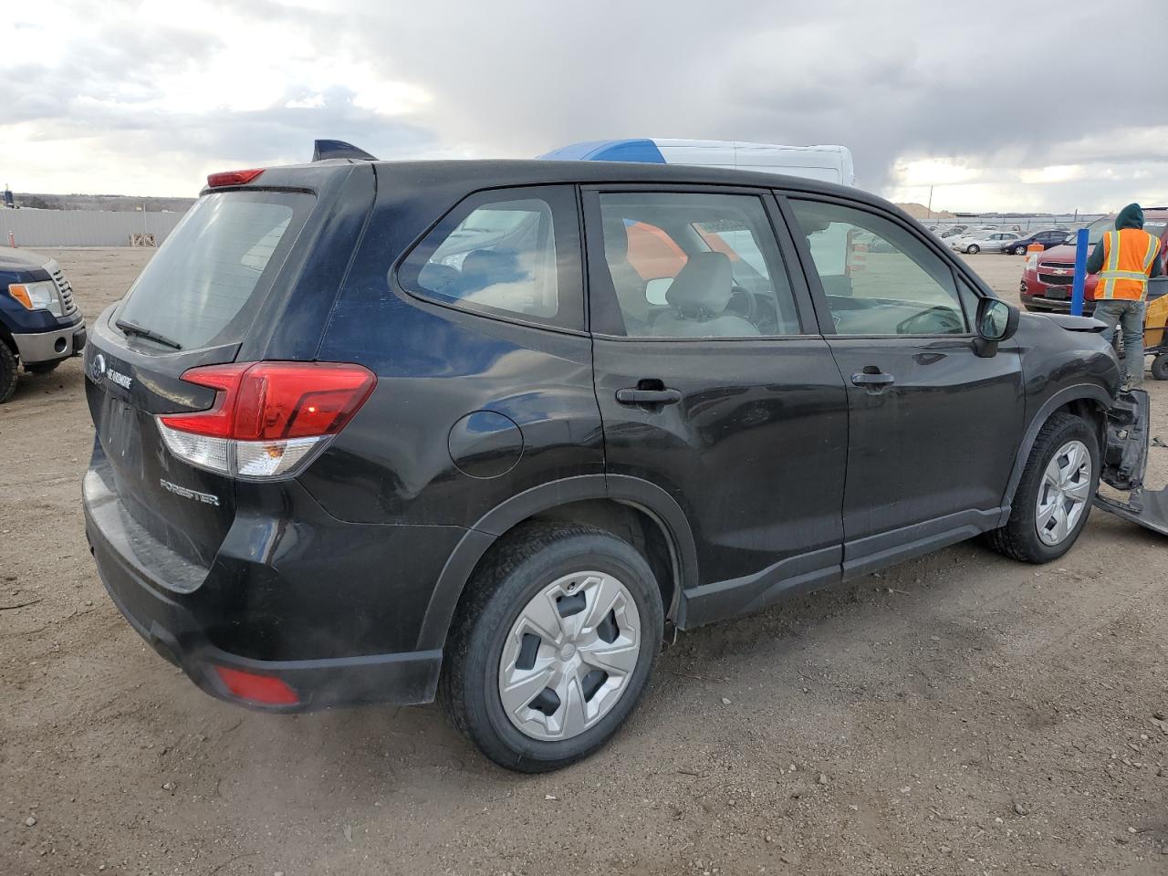 2021 Subaru Forester VIN JF2SKAAC8MH518738 Copart auction photo, front end damage thumbnail 3
