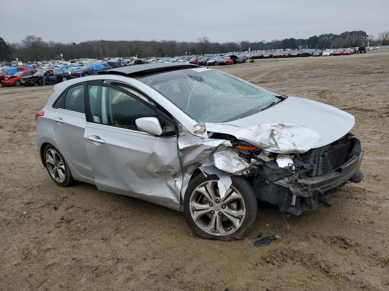 2013 Hyundai Elantra VIN KMHD35LE9DU056901 Copart auction photo, all over damage thumbnail 4