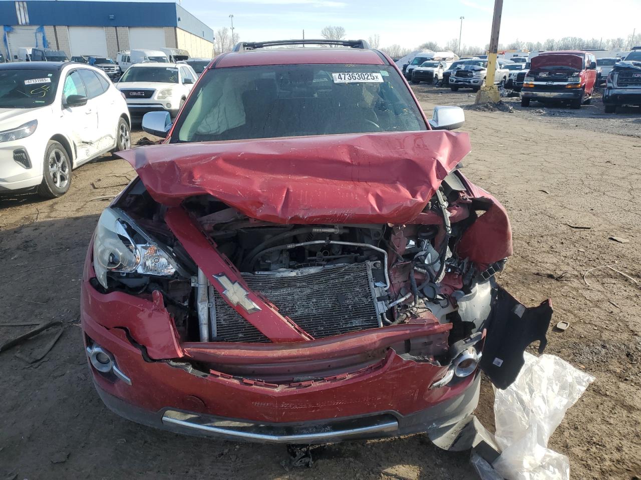2013 Chevrolet Equinox VIN 2GNFLGEK9D6413611 Copart auction photo, front end damage thumbnail 5