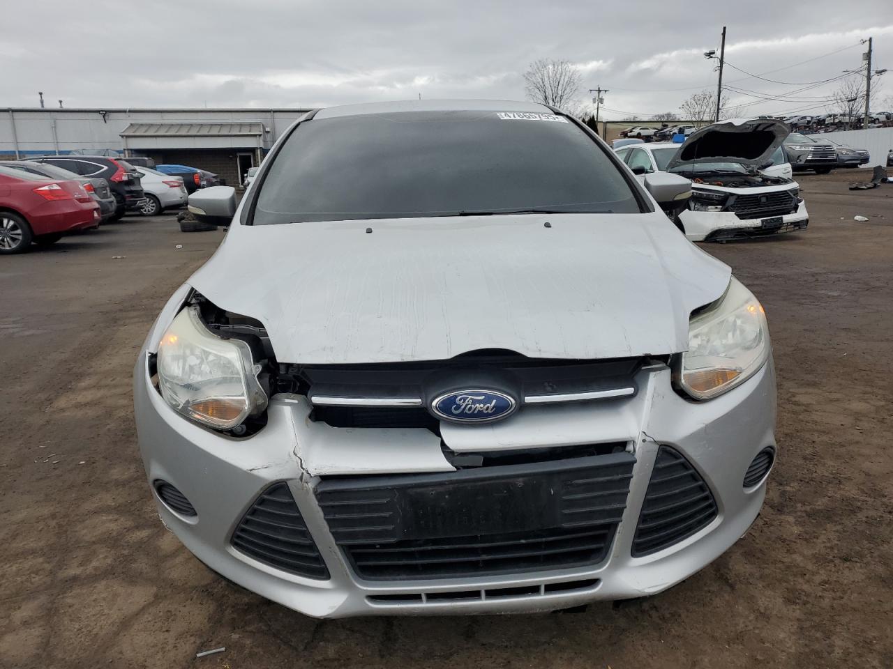 2013 Ford Focus VIN 1FADP3F27DL358651 Copart auction photo, front end / side damage thumbnail 5