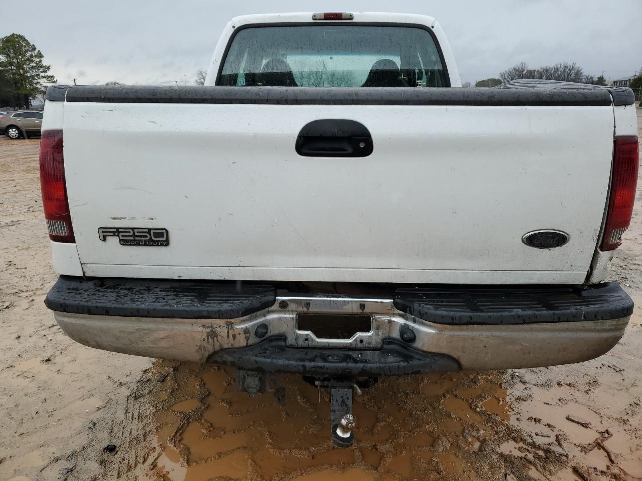 2001 Ford F250 VIN 1FTNX21F11EA72507 Copart auction photo, rear end / front end damage thumbnail 10