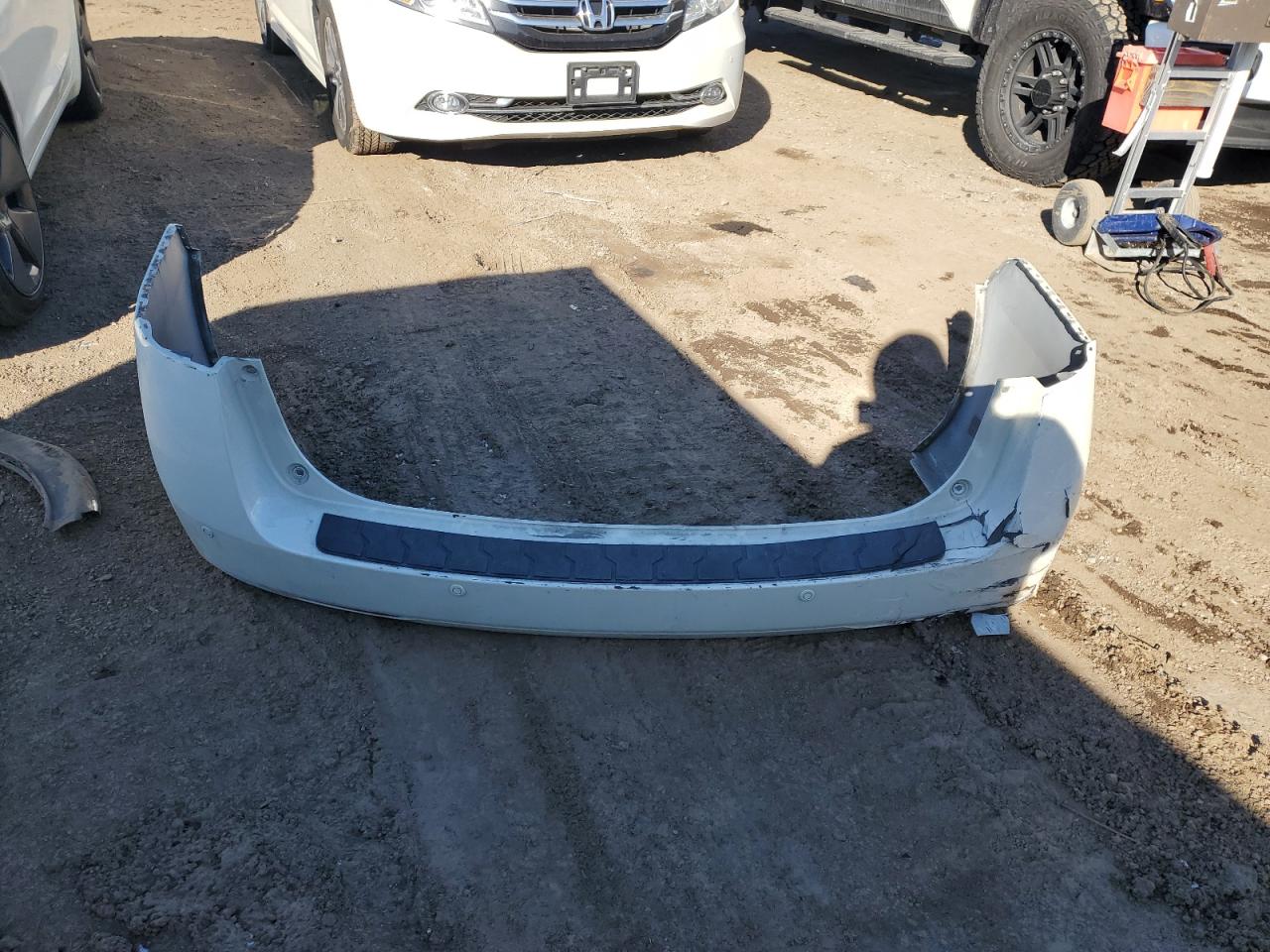 2014 Honda Odyssey VIN 5FNRL5H92EB007815 Copart auction photo, rear end damage thumbnail 13