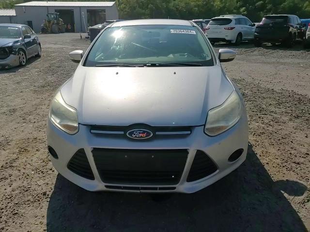 2014 Ford Focus VIN 1FADP3K23EL388589 Copart auction photo, front end / side damage thumbnail 11