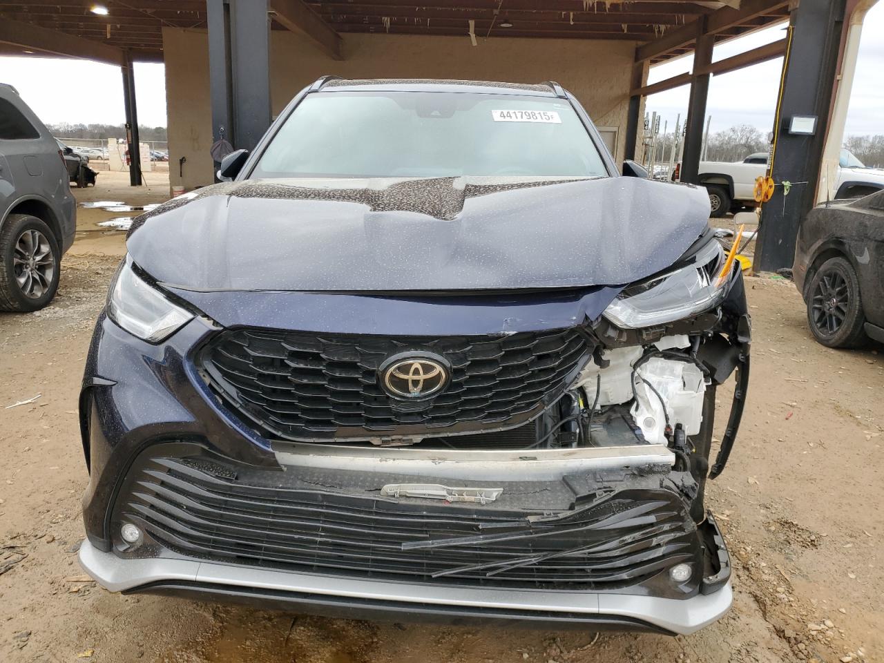 2021 Toyota Highlander VIN 5TDJZRAH2MS052140 Copart auction photo, front end damage thumbnail 5