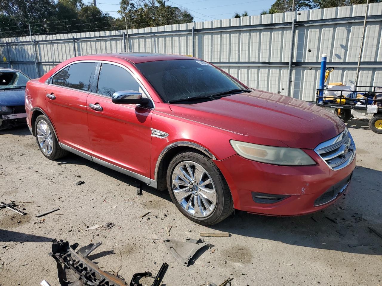 2010 Ford Taurus VIN 1FAHP2FW7AG140762 Copart auction photo, front end / mechanical damage thumbnail 4