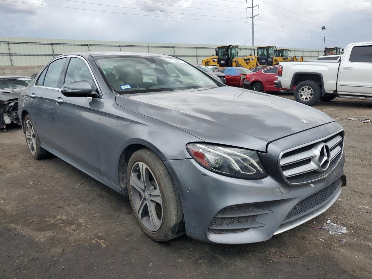 2017 Mercedes-Benz E-klasse VIN WDDZF4KB8HA171618 Copart auction photo, side damage thumbnail 4