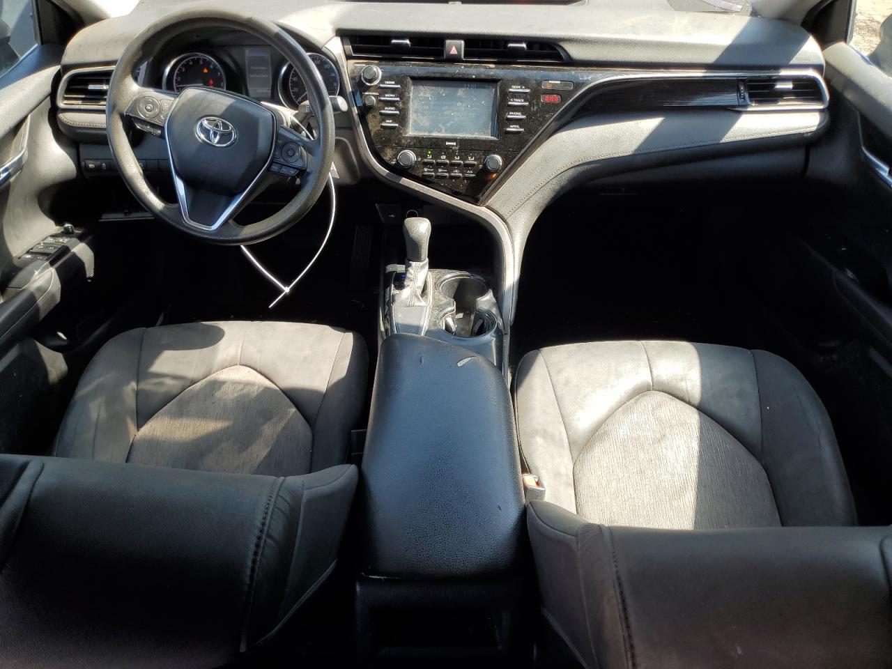 2020 Toyota Camry VIN 4T1C11AK9LU963990 Copart auction photo, front end damage thumbnail 8