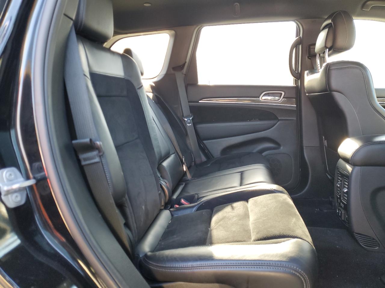 2018 Jeep Grand Cherokee VIN 1C4RJFDJ5JC270271 Copart auction photo, vandalism damage thumbnail 11