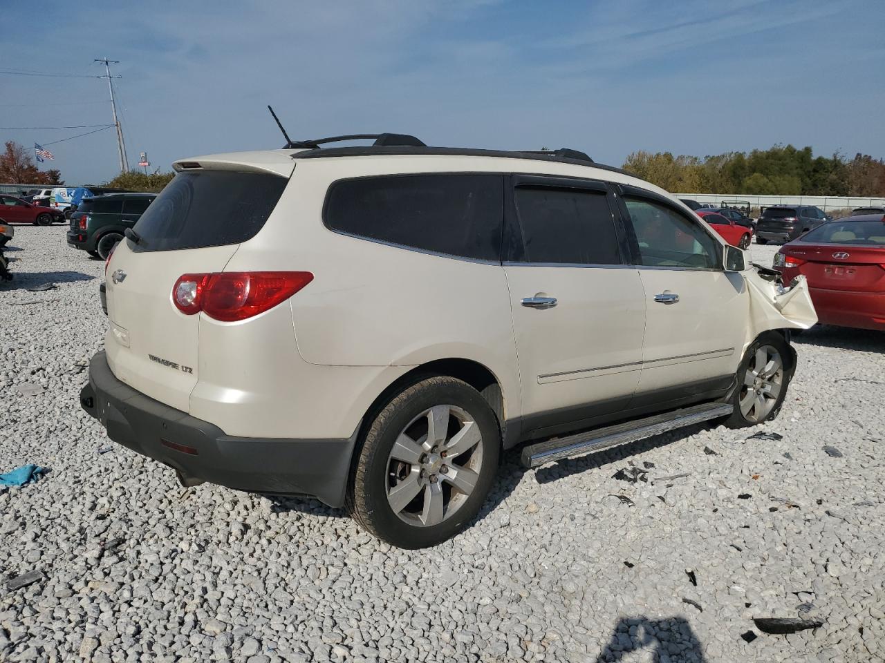 2011 Chevrolet Traverse VIN 1GNKVLED9BJ379219 Copart auction photo, front end damage thumbnail 3