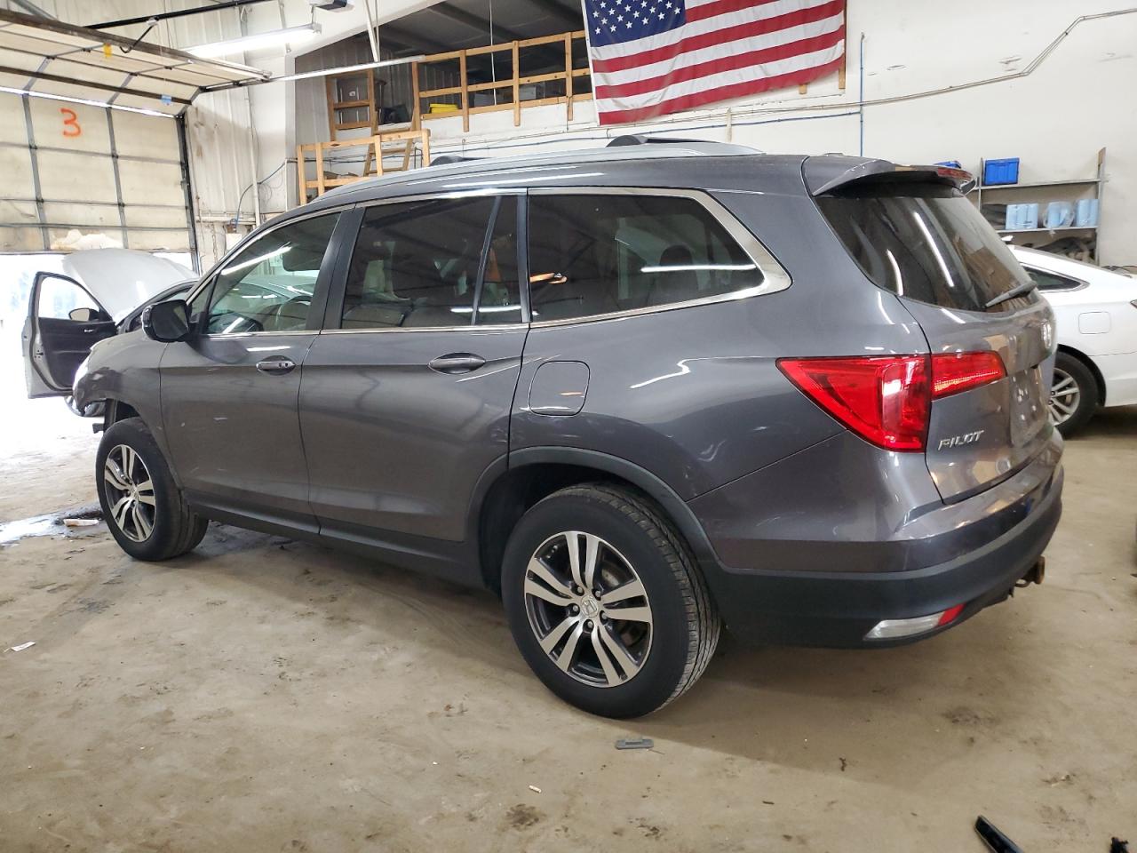 2016 Honda Pilot VIN 5FNYF6H56GB097320 Copart auction photo, front end damage thumbnail 2