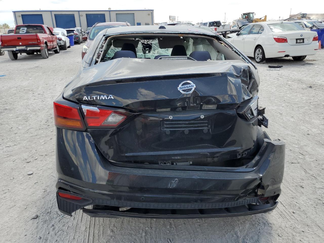 2019 Nissan Altima VIN 1N4BL4DV4KC107217 Copart auction photo, all over damage thumbnail 6