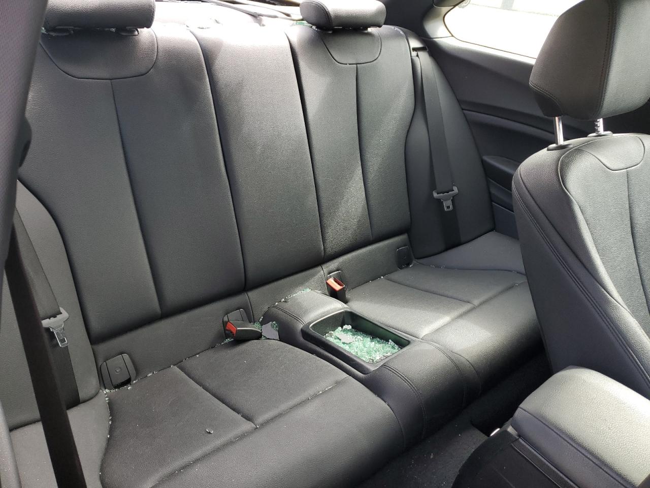 2020 BMW 2er VIN WBA2J1C06L7E53493 Copart auction photo, all over damage thumbnail 11