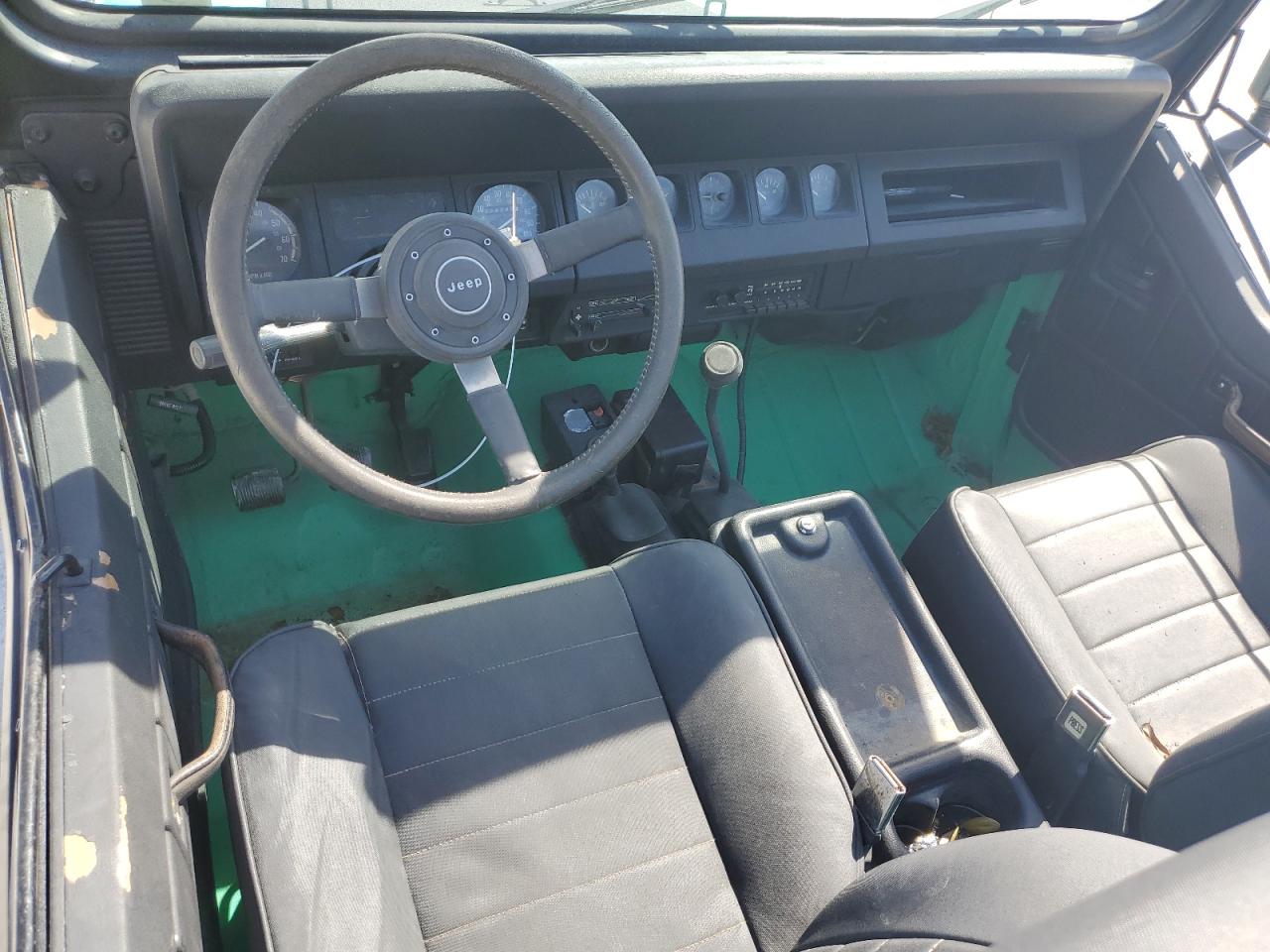 1987 Jeep Wrangler VIN 2BCCL8118HB505080 Copart auction photo, water/flood damage thumbnail 8
