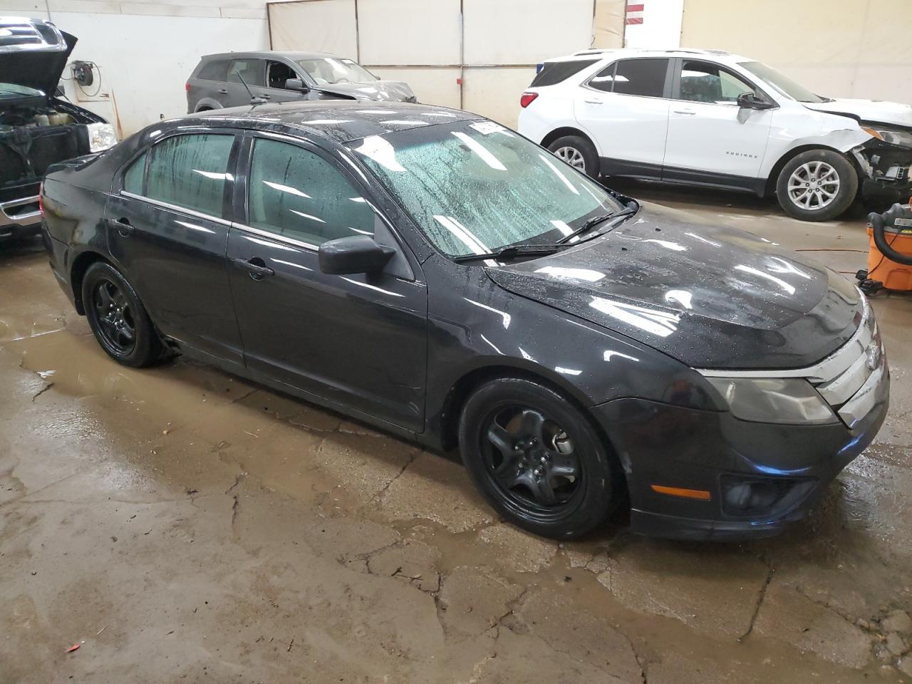 2010 Ford Fusion VIN 3FAHP0HA2AR136441 Copart auction photo, front end / minor dent/scratches damage thumbnail 4
