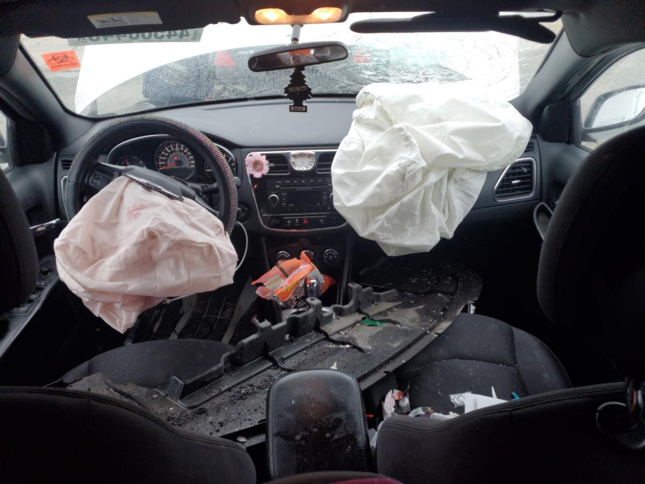 2014 Chrysler 200 VIN 1C3CCBAB1EN231181 Copart auction photo, all over / mechanical damage thumbnail 8