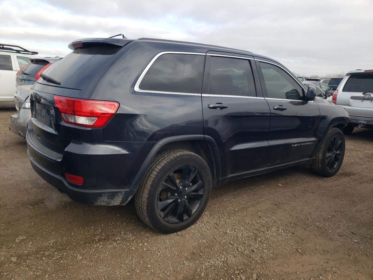2013 Jeep Grand Cherokee VIN 1C4RJFAT7DC576317 Copart auction photo, front end damage thumbnail 3