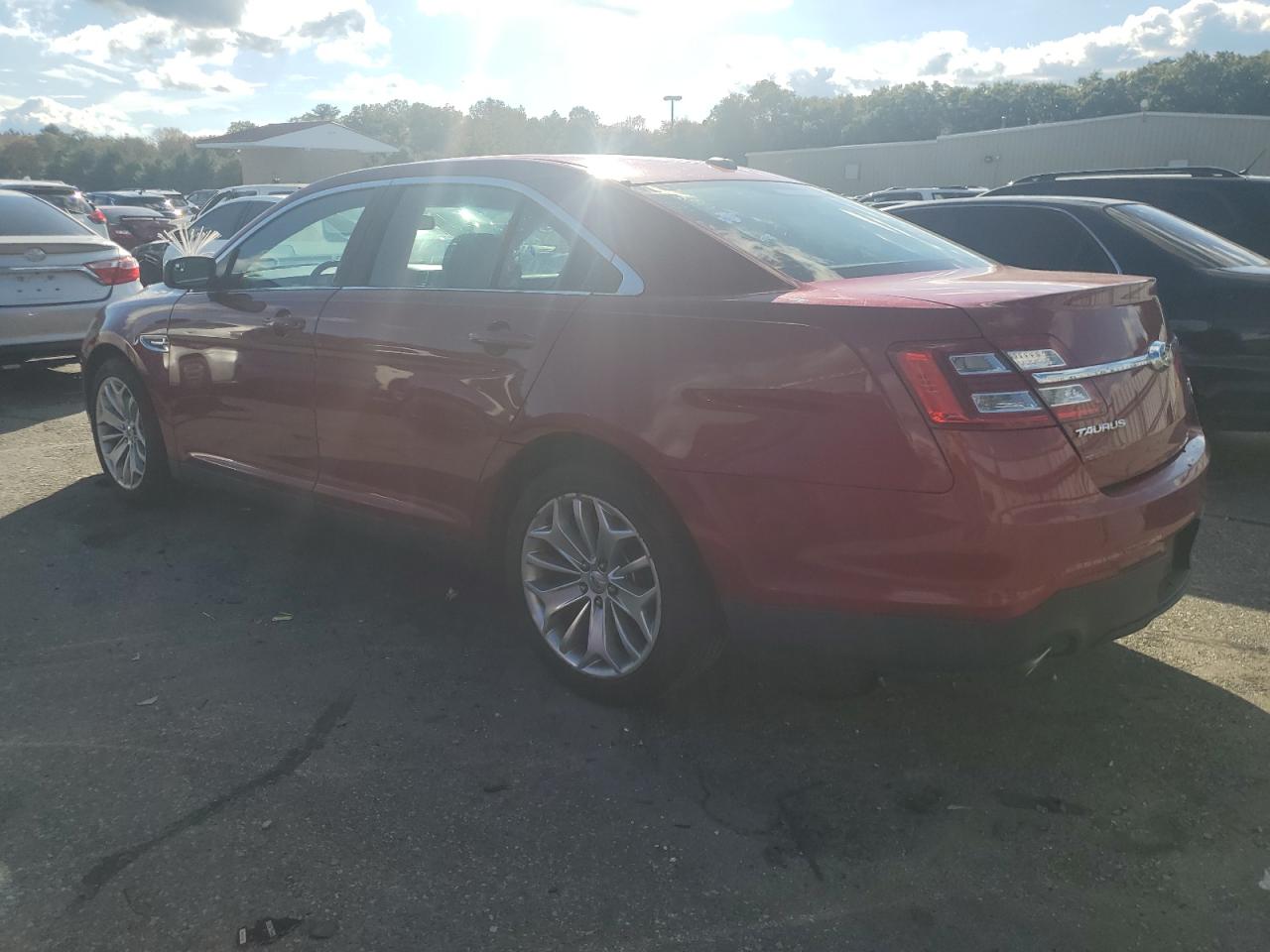 2014 Ford Taurus VIN 1FAHP2F82EG183042 Copart auction photo, front end damage thumbnail 2