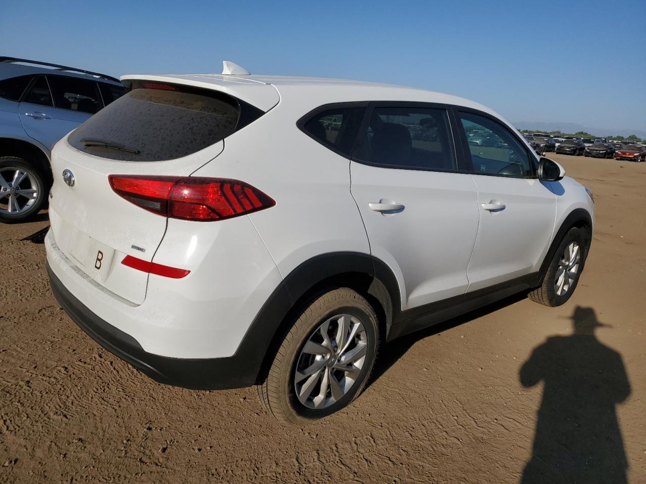 2020 Hyundai Tucson VIN KM8J2CA47LU170057 Copart auction photo, vandalism damage thumbnail 3