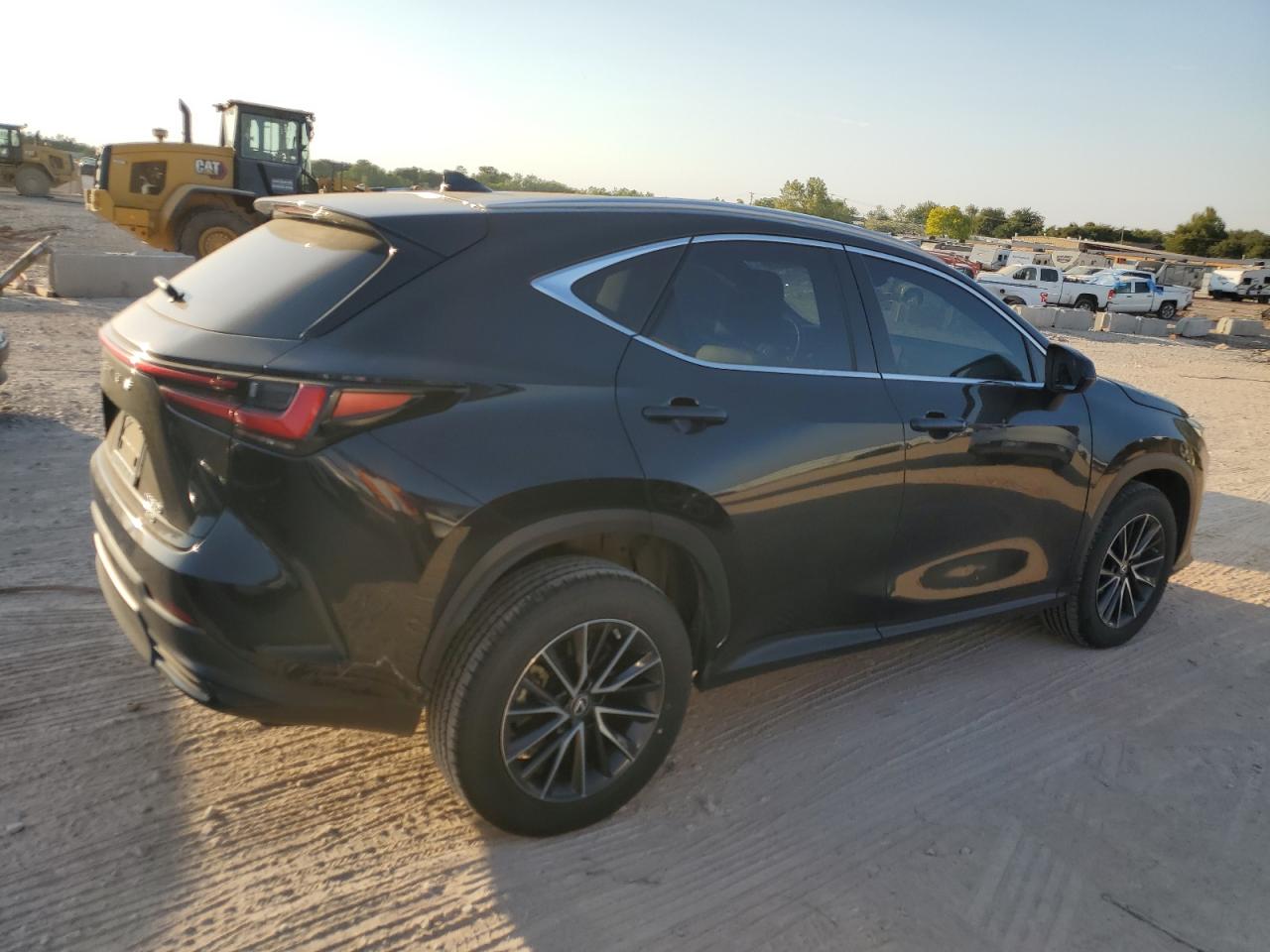 2022 Lexus NX VIN 2T2GGCEZ3NC009254 Copart auction photo, hail / minor dent/scratches damage thumbnail 3