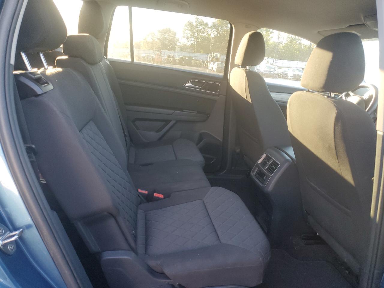 2019 Volkswagen Atlas VIN 1V2GR2CA5KC606074 Copart auction photo, front end / rear end damage thumbnail 11