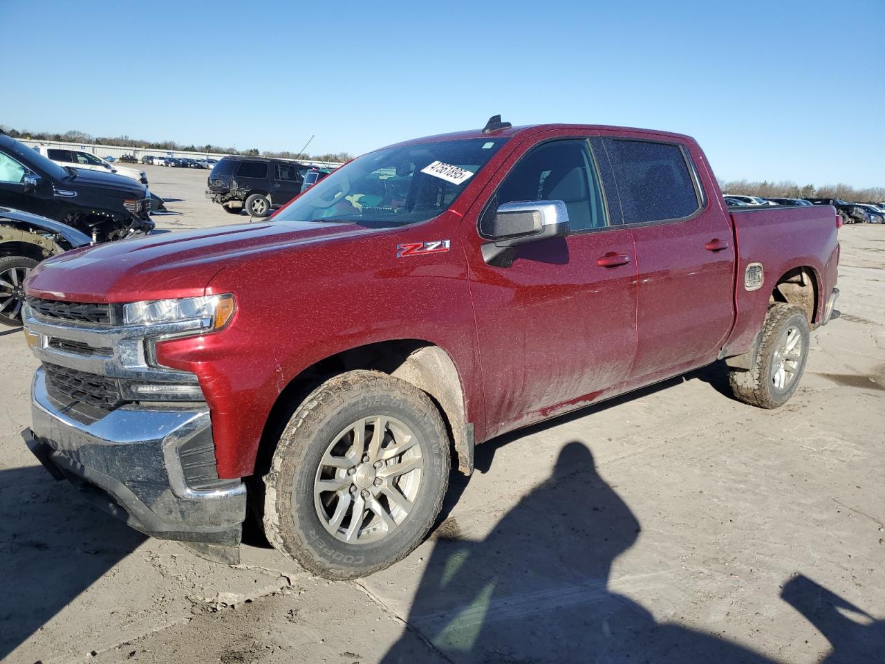 2021 Chevrolet Silverado VIN 1GCUYDED2MZ402374