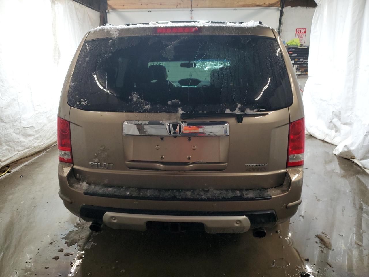 2010 Honda Pilot VIN 5FNYF4H92AB002928 Copart auction photo, side / top/roof damage thumbnail 6