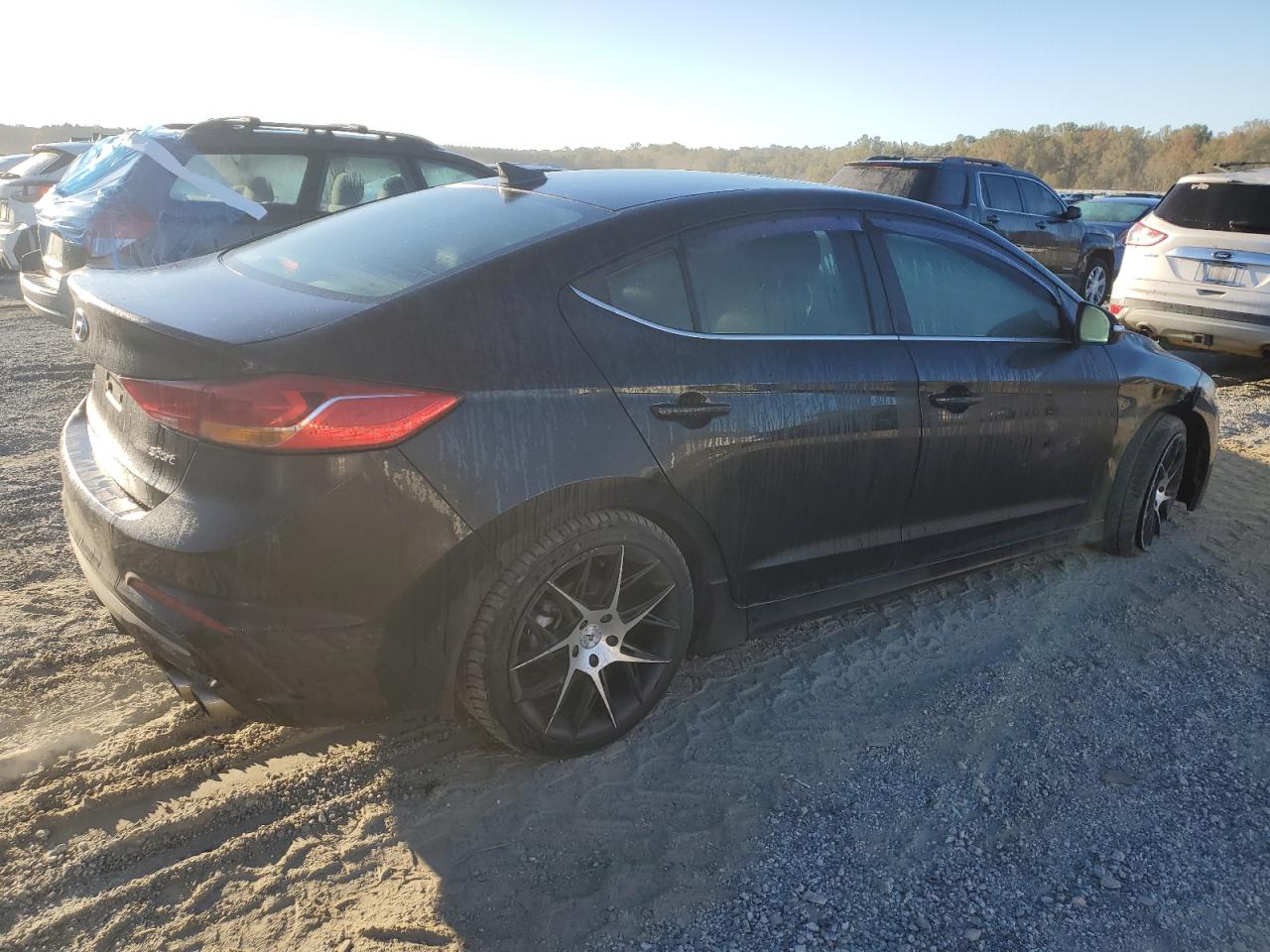 2018 Hyundai Elantra VIN KMHD04LB2JU597177 Copart auction photo, front end damage thumbnail 3