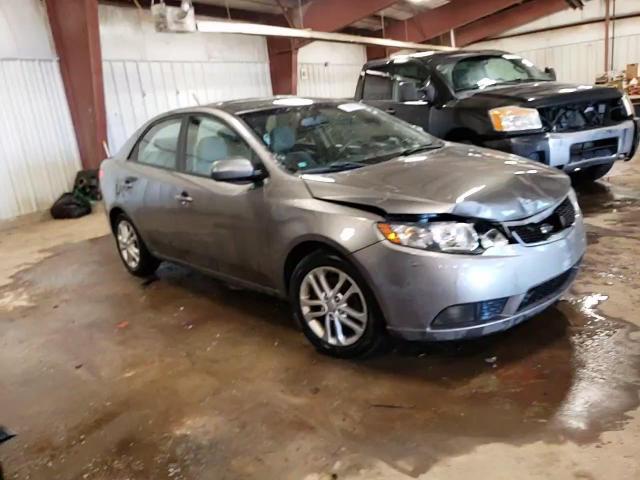 2012 KIA Forte VIN KNAFU4A2XC5633468 Copart auction photo, front end / side damage thumbnail 13