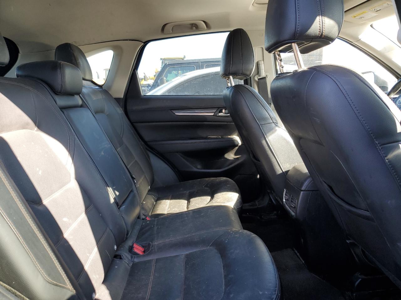 2018 Mazda CX-5 VIN JM3KFBDM9J0323388 Copart auction photo, front end / side damage thumbnail 11