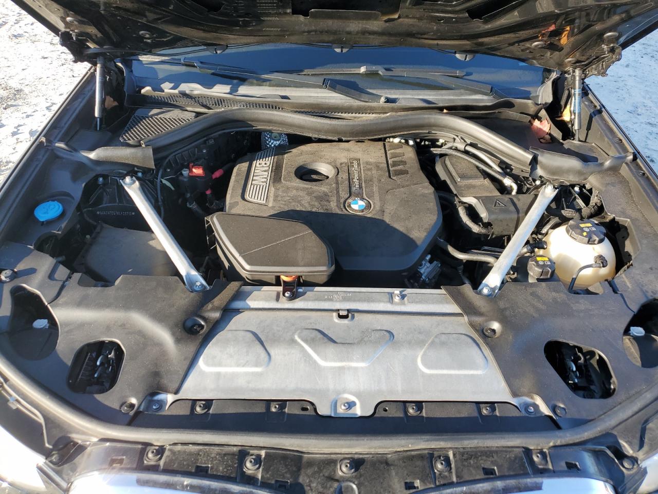 2019 BMW X3 VIN 5UXTR7C57KLF33713 Copart auction photo, side / front end damage thumbnail 12