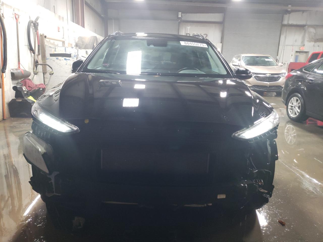 2019 Hyundai Kona VIN KM8K2CAA3KU357076 Copart auction photo, front end damage thumbnail 5