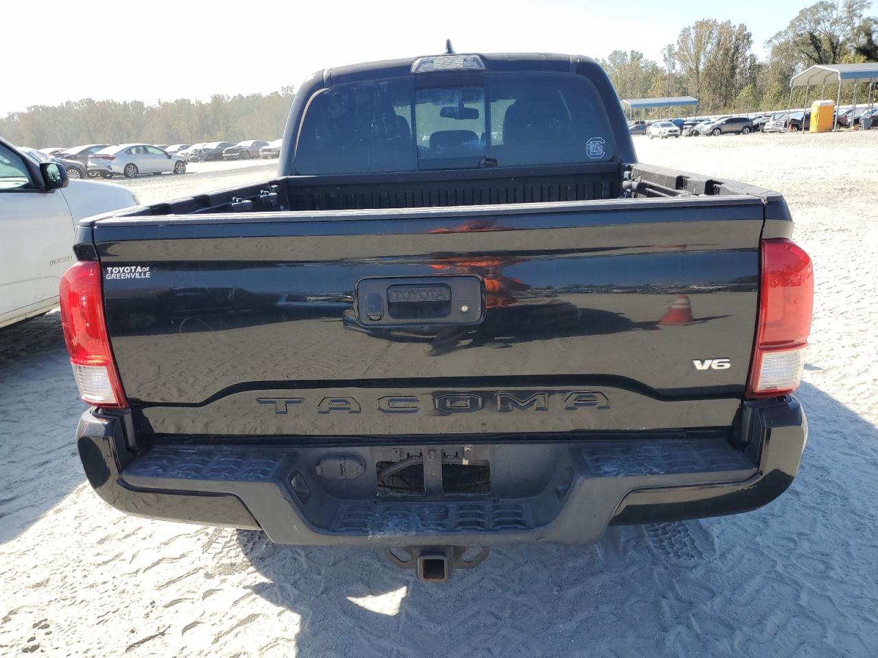 2017 Toyota Tacoma VIN 5TFCZ5AN3HX076857 Copart auction photo, all over damage thumbnail 6