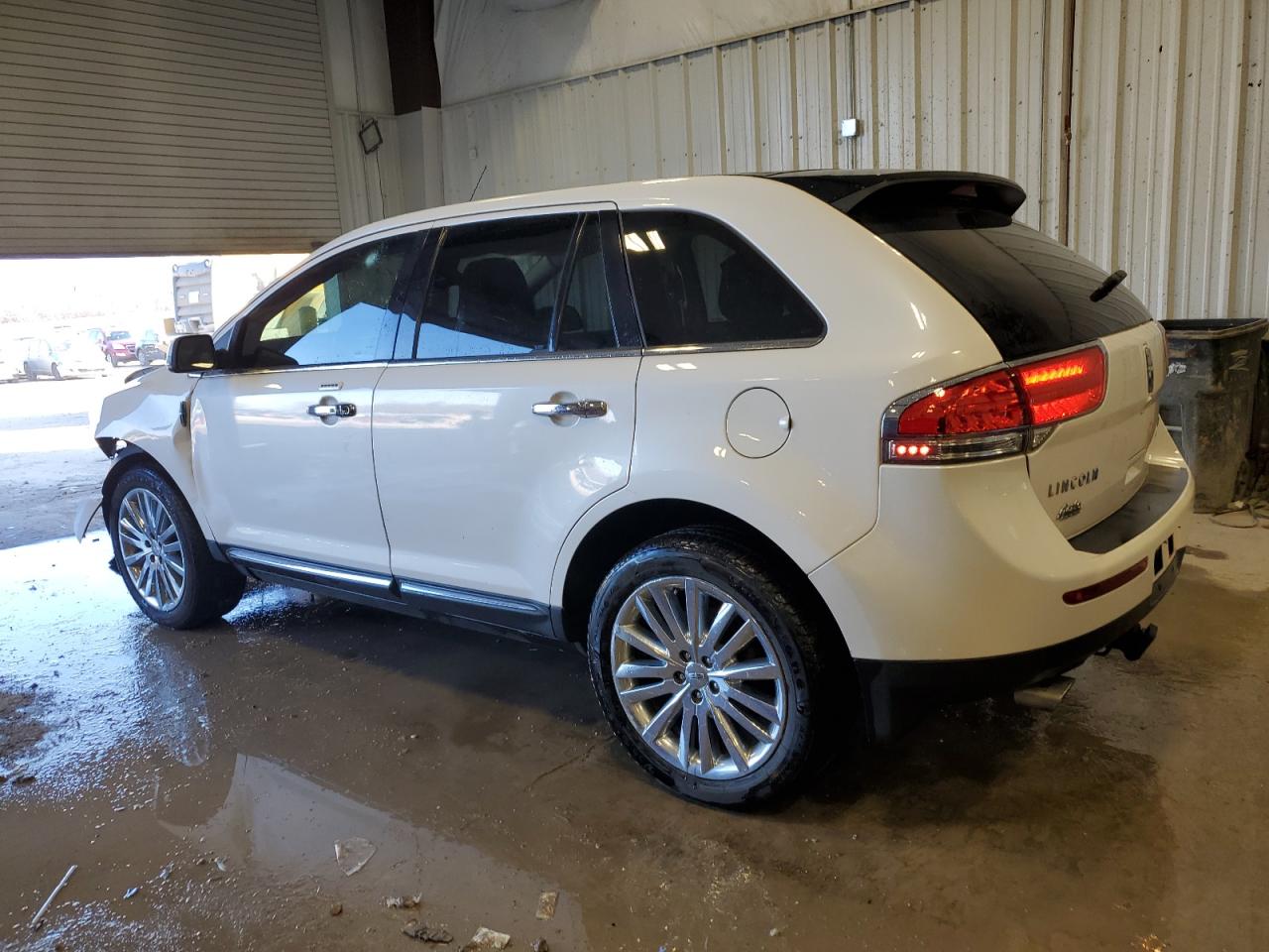 2013 Lincoln MKX VIN 2LMDJ8JK9DBL24517 Copart auction photo, front end / side damage thumbnail 2