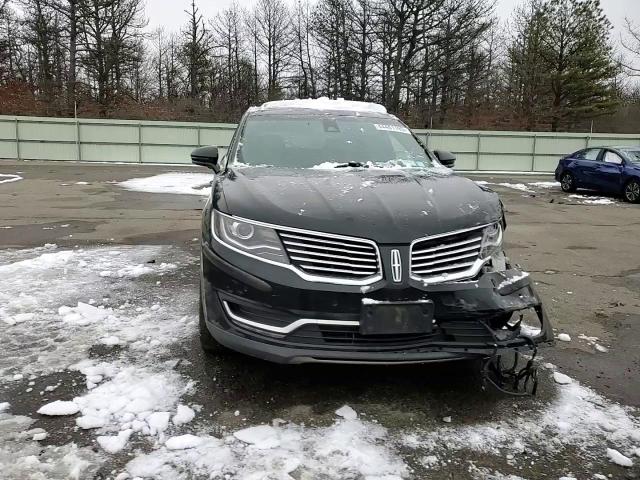 2016 Lincoln MKX VIN 2LMTJ8LP0GBL31283 Copart auction photo, front end / minor dent/scratches damage thumbnail 11