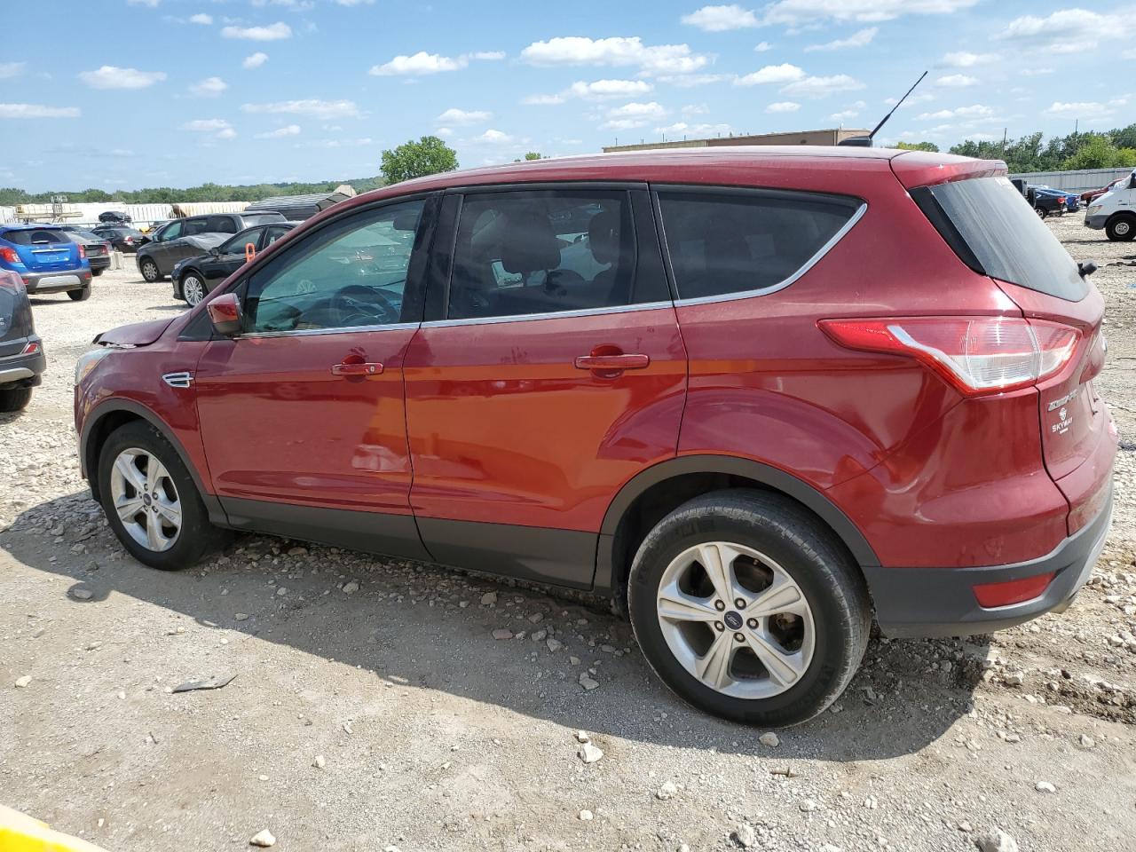 2016 Ford Escape VIN 1FMCU0GX2GUB34544 Copart auction photo, front end damage thumbnail 2