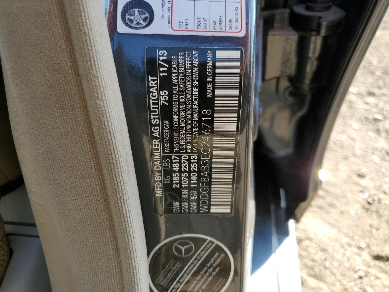 2014 Mercedes-Benz C-klasse VIN WDDGF8AB3EG246718 Copart auction photo, front end damage thumbnail 12