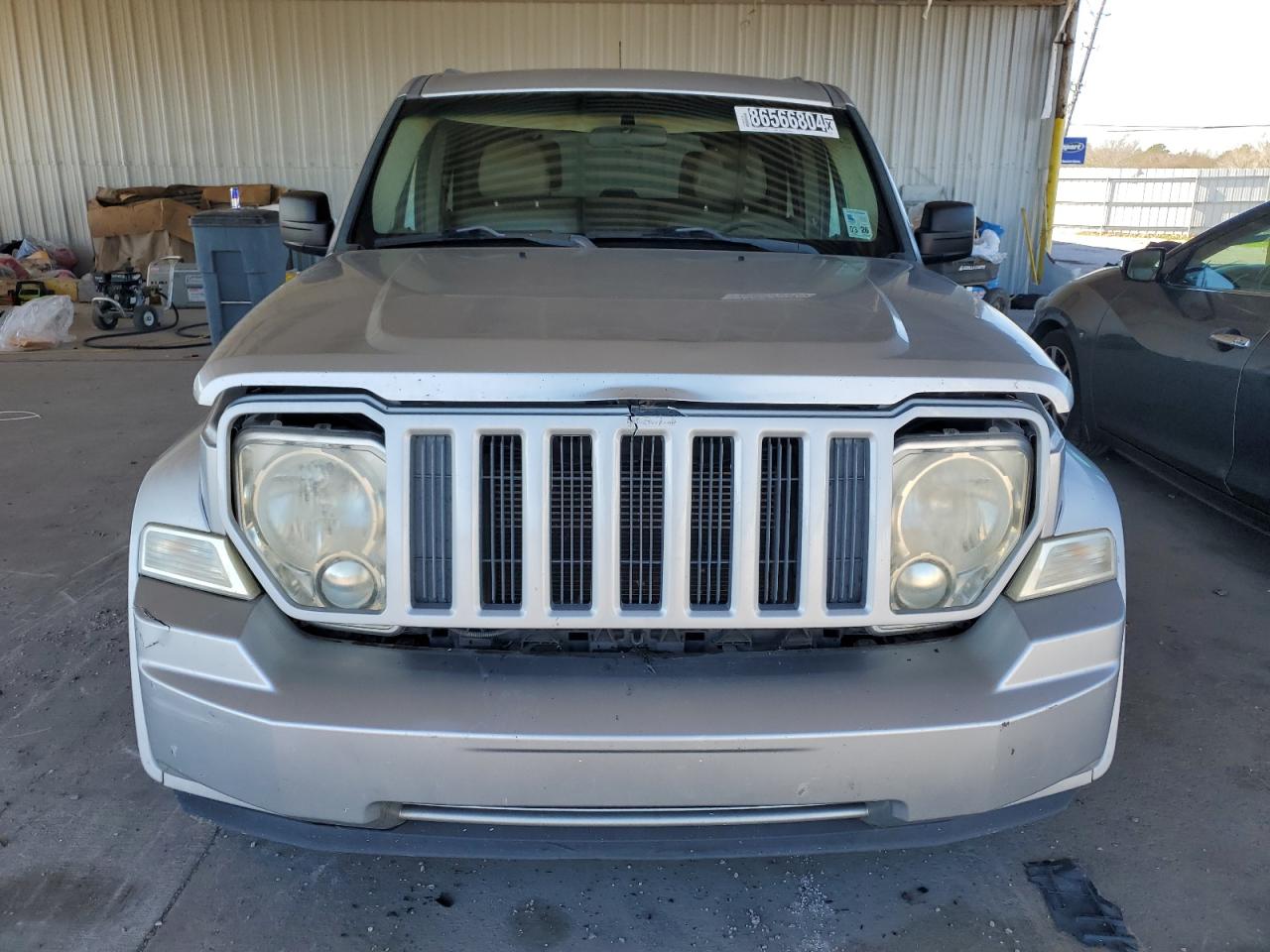 2011 Jeep Liberty (North America) VIN 1J4PP2GK8BW518249 Copart auction photo, minor dent/scratches damage thumbnail 5
