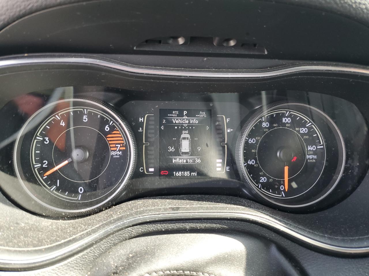 2019 Jeep Grand Cherokee VIN 1C4PJLCB2KD348727 Copart auction photo, rear end damage thumbnail 9