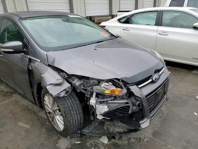2014 Ford Focus VIN 1FADP3J21EL403334 Copart auction photo, front end / minor dent/scratches damage thumbnail 10