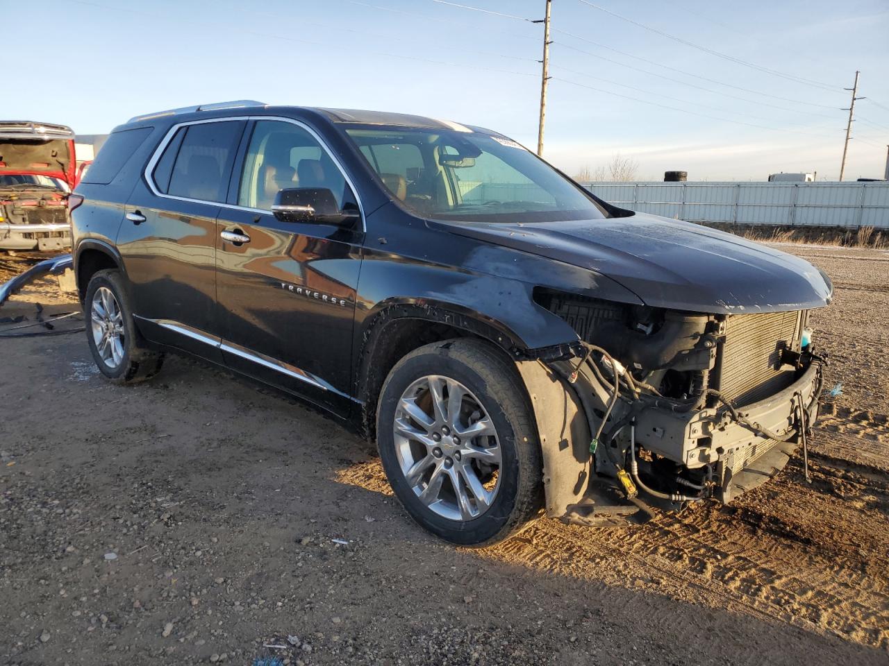2018 Chevrolet Traverse VIN 1GNEVKKW5JJ183371 Copart auction photo, frame damage / all over damage thumbnail 4