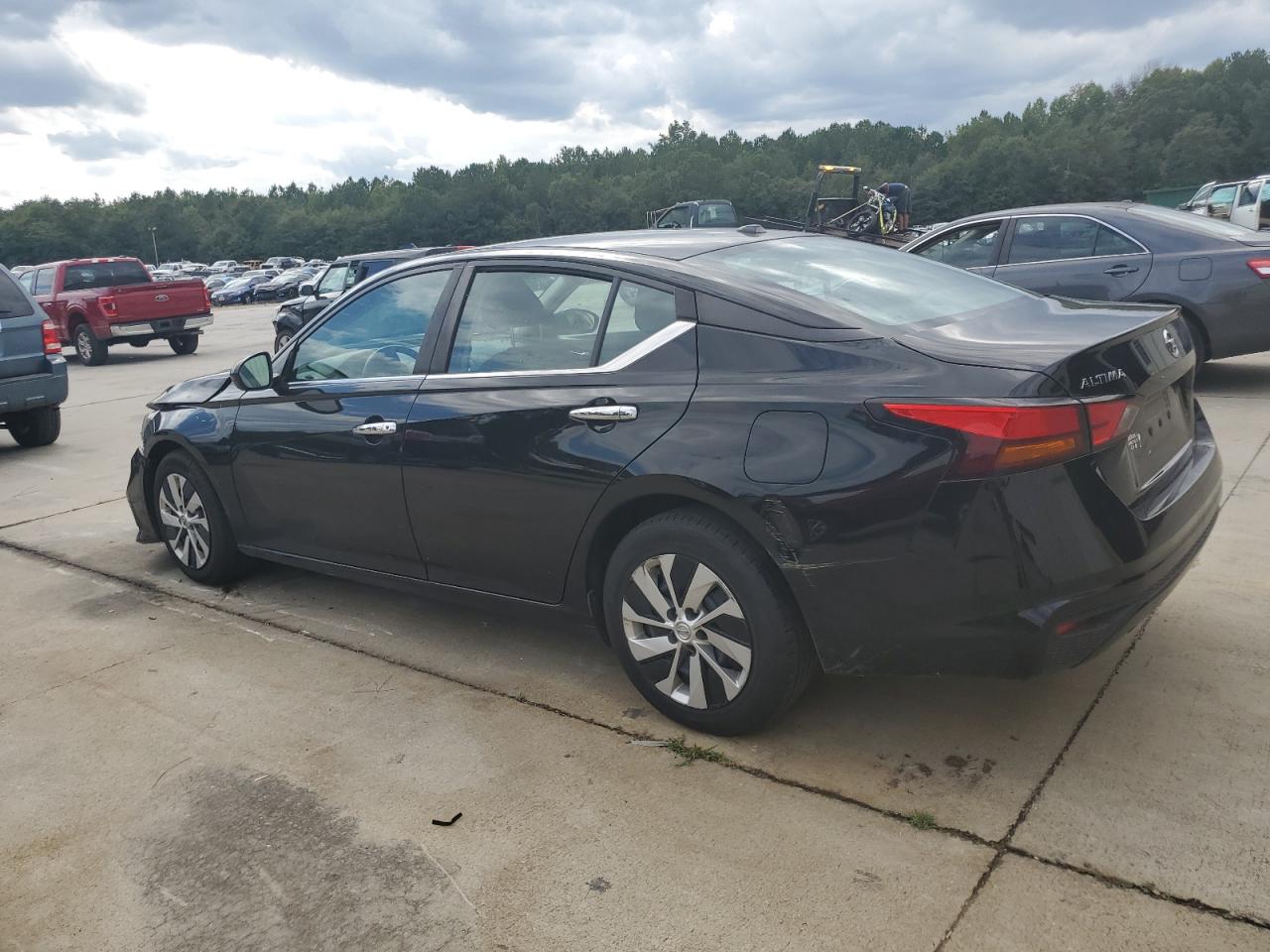 2019 Nissan Altima VIN 1N4BL4BV8KC209235 Copart auction photo, front end damage thumbnail 2