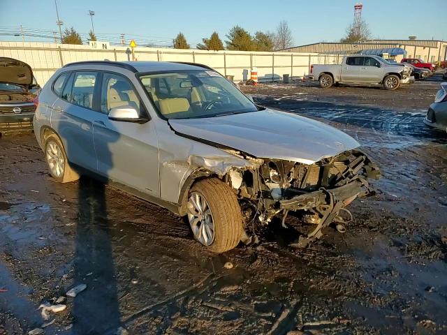 2014 BMW X1 VIN WBAVL1C54EVY15237 Copart auction photo, front end / undercarriage damage thumbnail 11