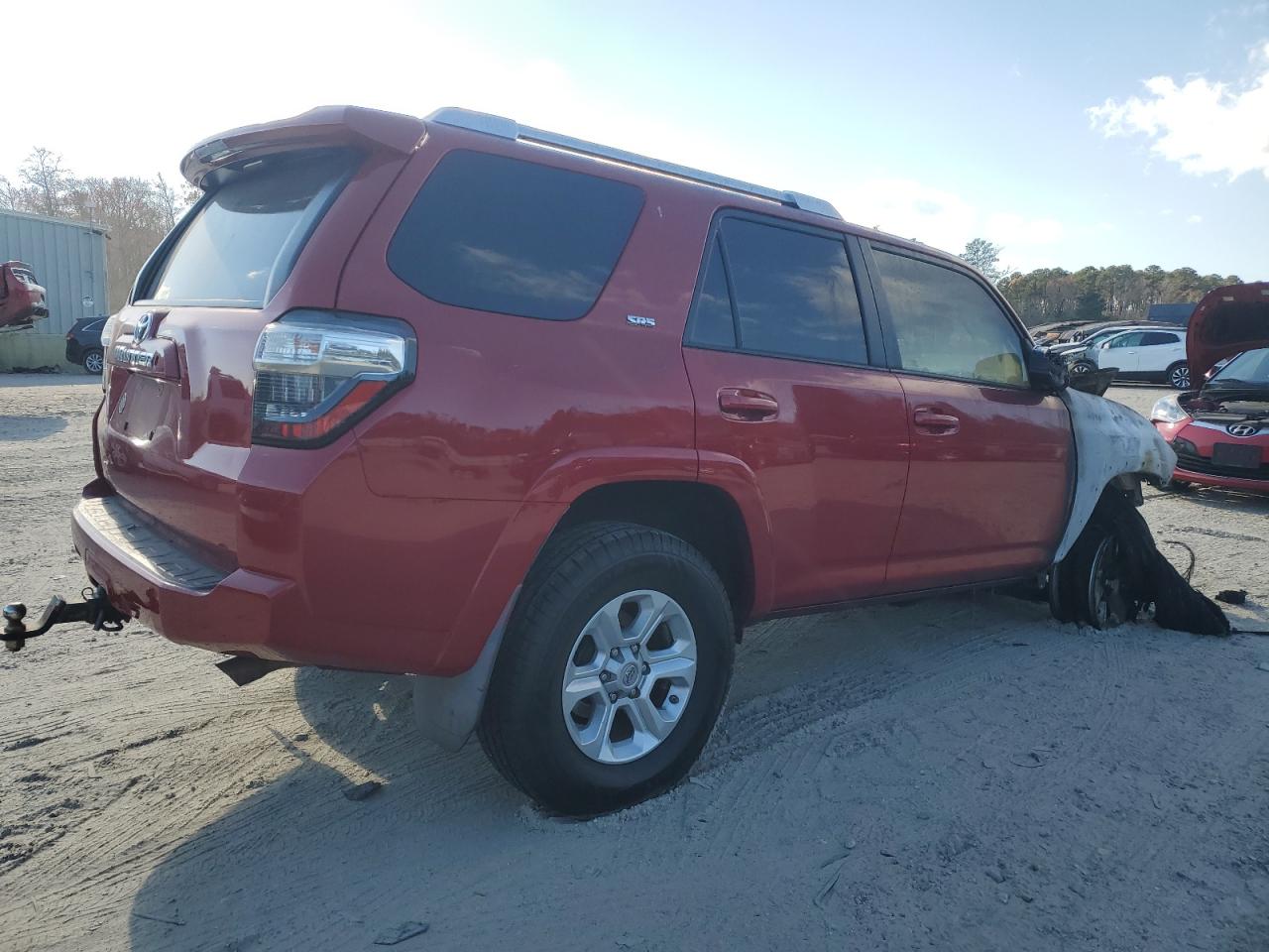 2015 Toyota 4Runner VIN JTEBU5JR2F5241590 Copart auction photo, burn - engine / burn - interior damage thumbnail 3