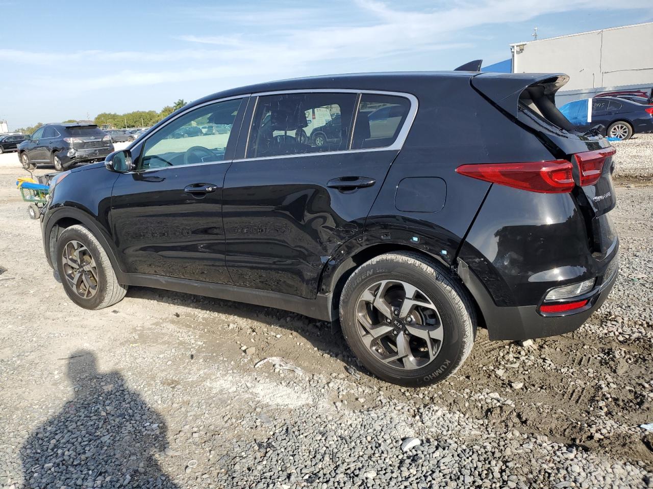 2021 KIA Sportage VIN KNDPM3AC6M7920497 Copart auction photo, rear end / side damage thumbnail 2