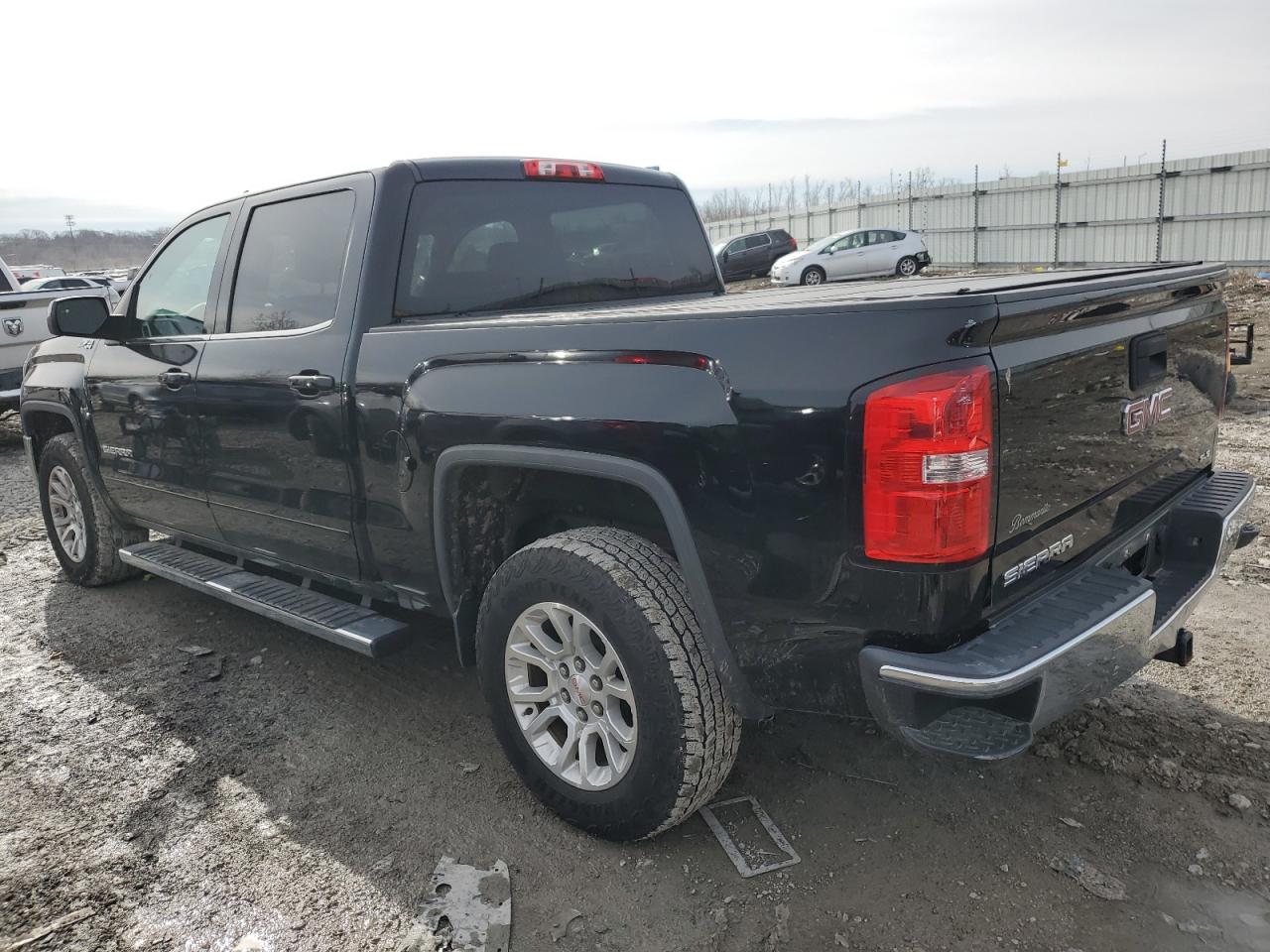 2017 GMC Sierra VIN 3GTU2MEC7HG104224 Copart auction photo, front end damage thumbnail 2
